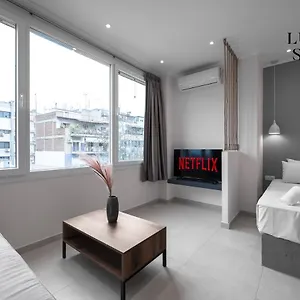 Daire Wallstreet, The Luxury 